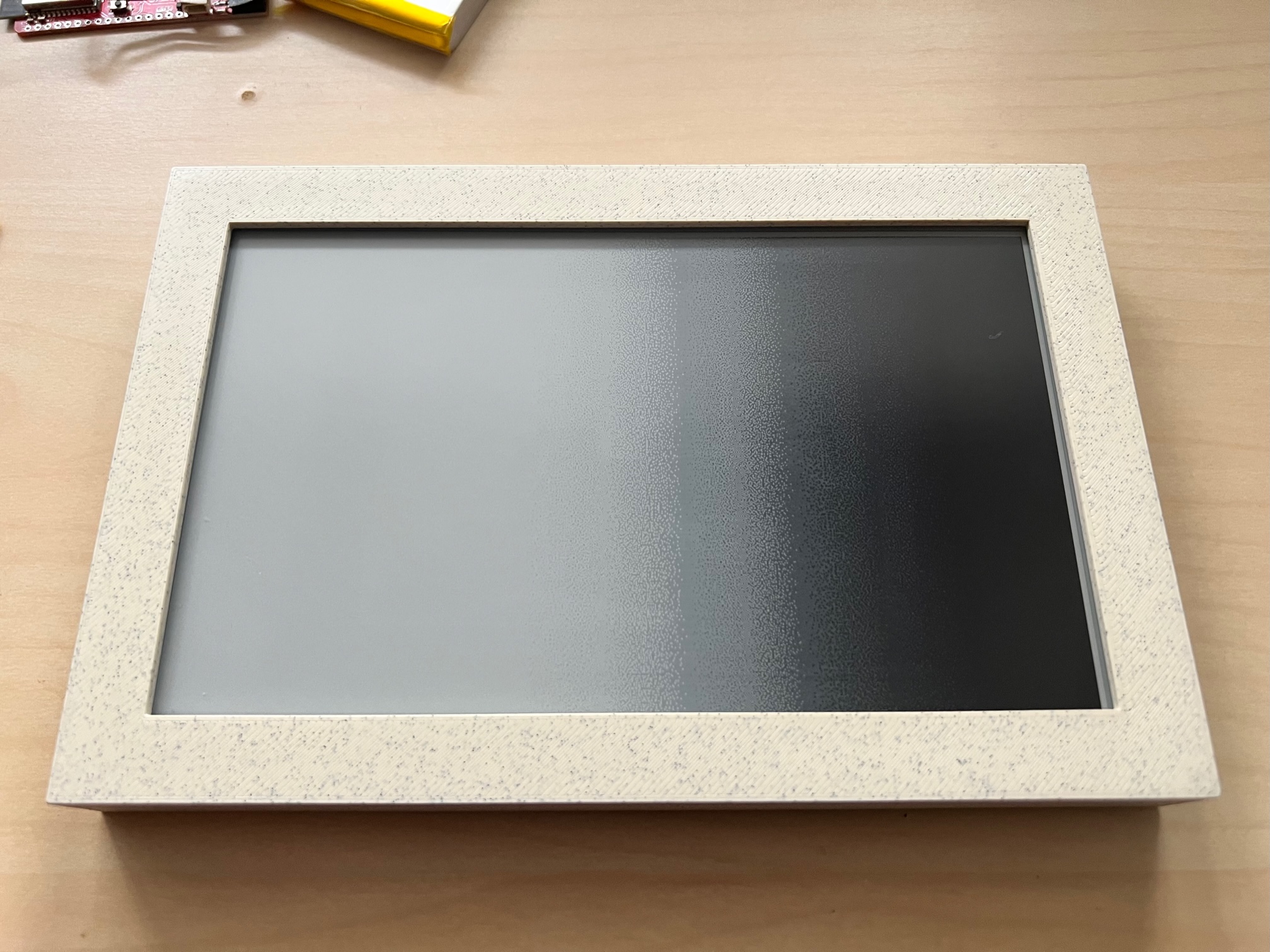 Rámeček pro ePaper 7.5" Waveshare i Good Display - v2 bez lepení