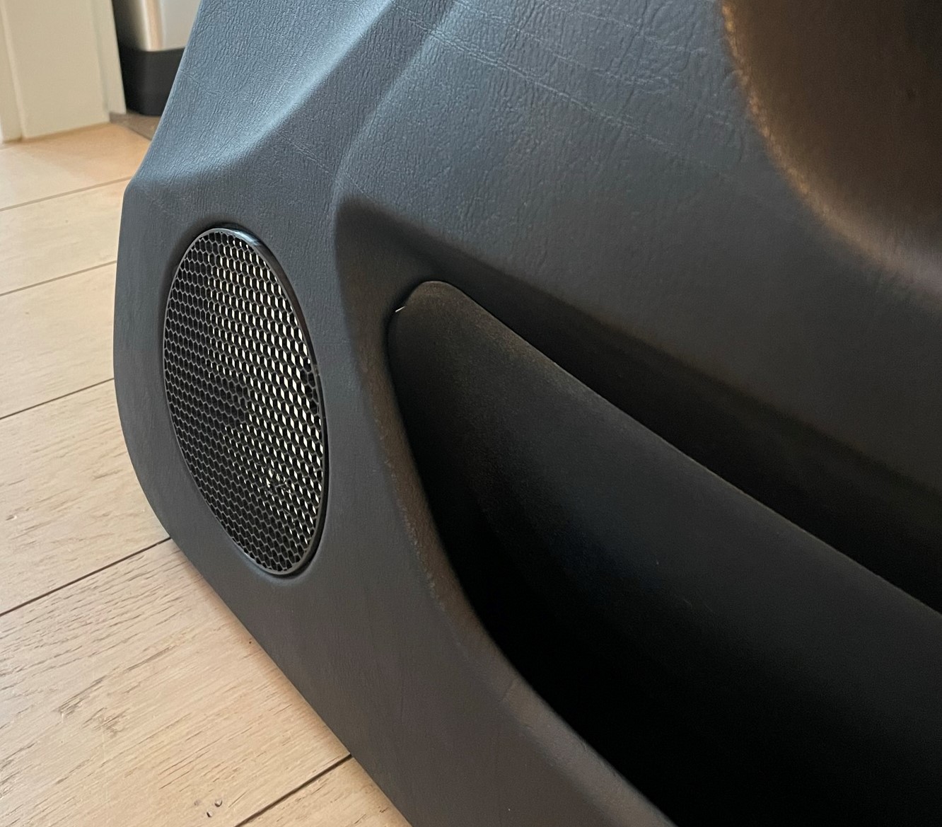 Speaker cover 140 mm choose your own design with holders for car