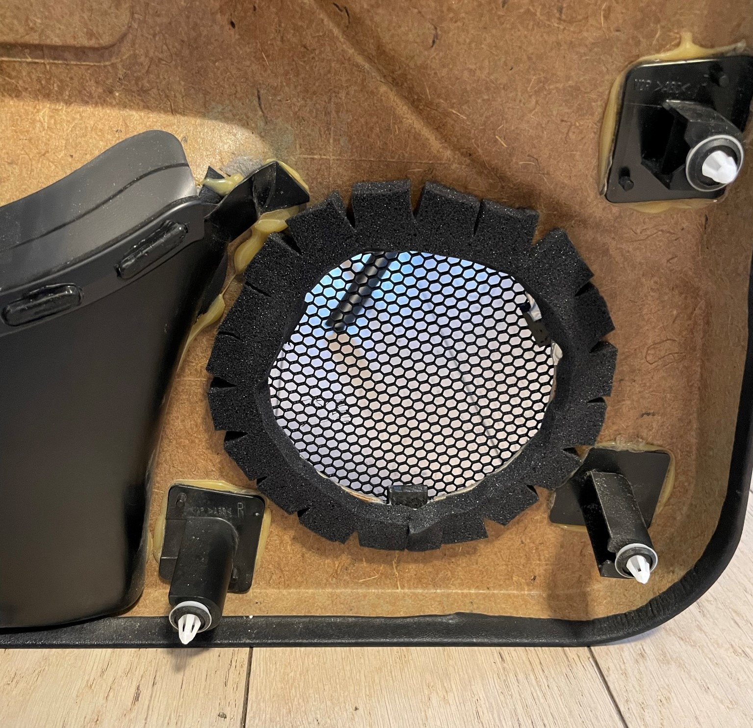 Speaker cover 140 mm choose your own design with holders for car