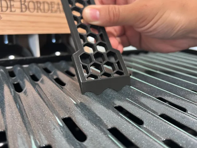 Weber Go-Anywhere Gas Grill Grate Scraper