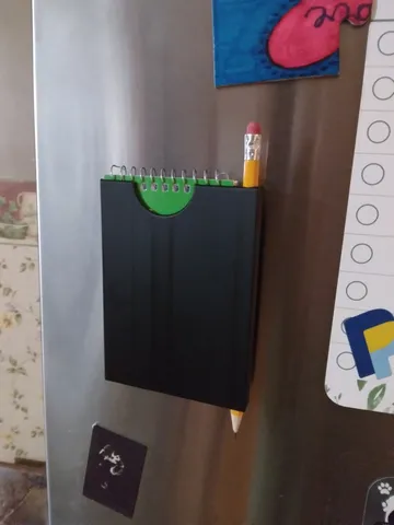 magnetic note pad holder