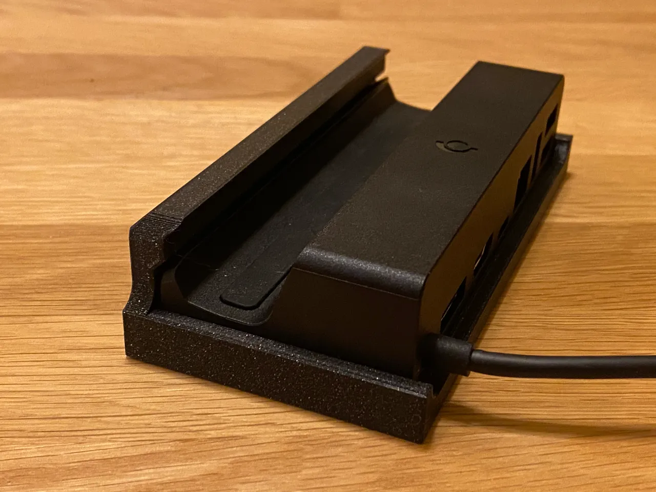 Adapter for the Steam Deck Docking Station to fit an ASUS ROG Ally by Brian, Download free STL model