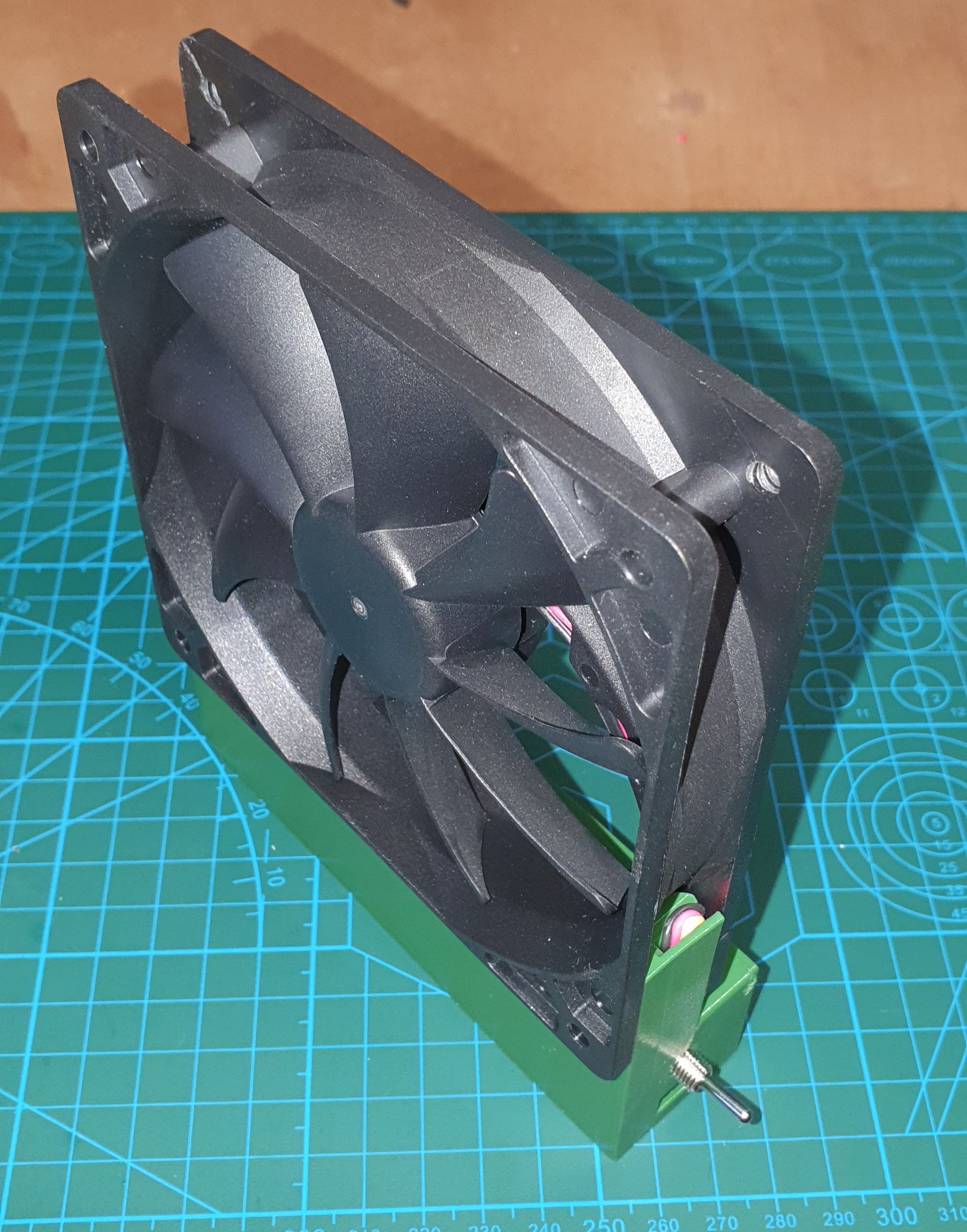 Batery powerd Soldering/Cooling Fan