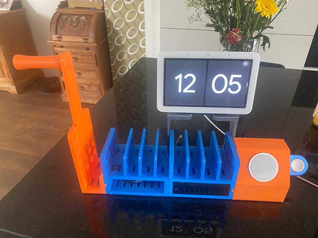 Customizable Powerstation