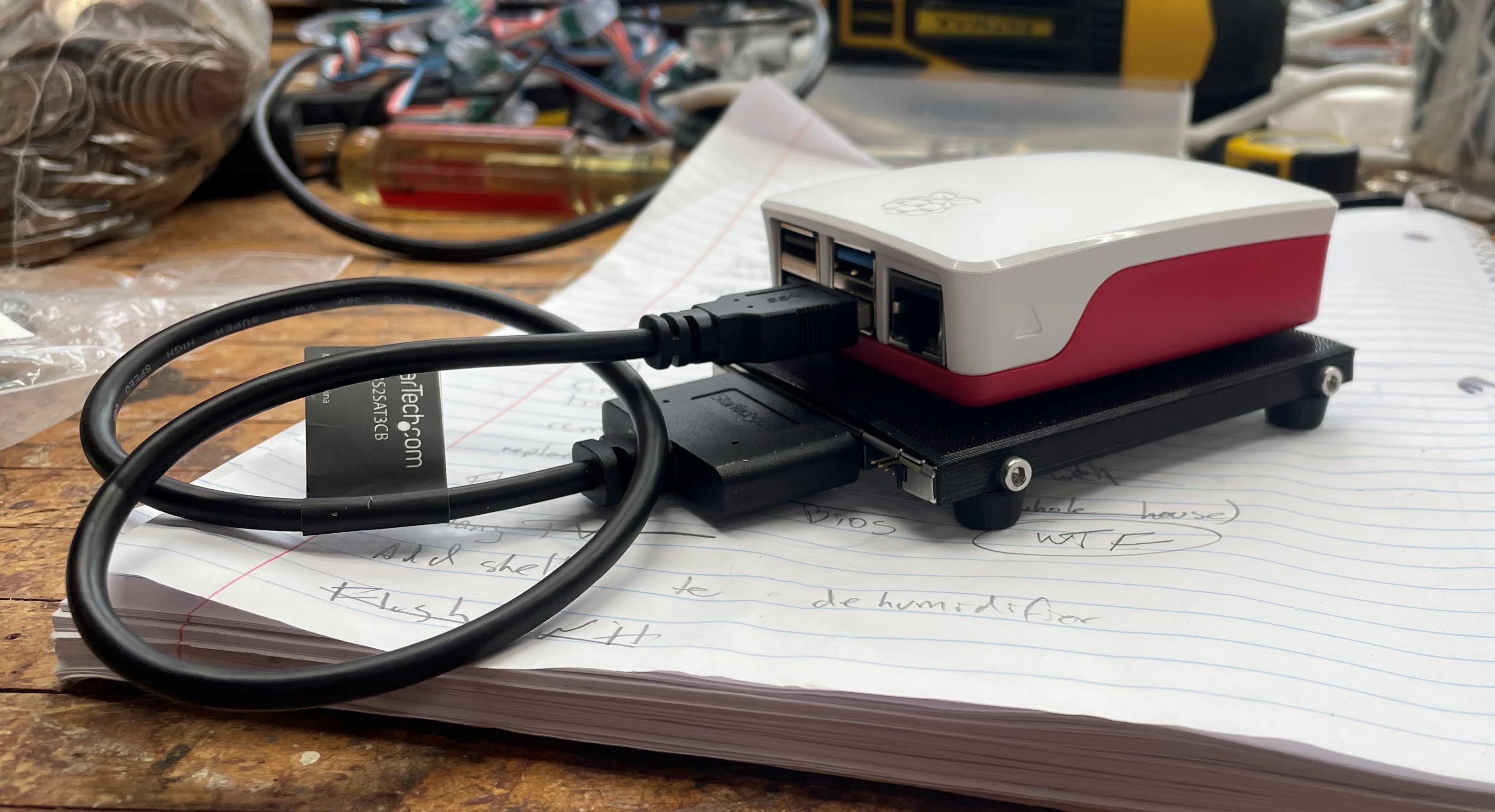 Simple SSD mount for Raspberry Pi