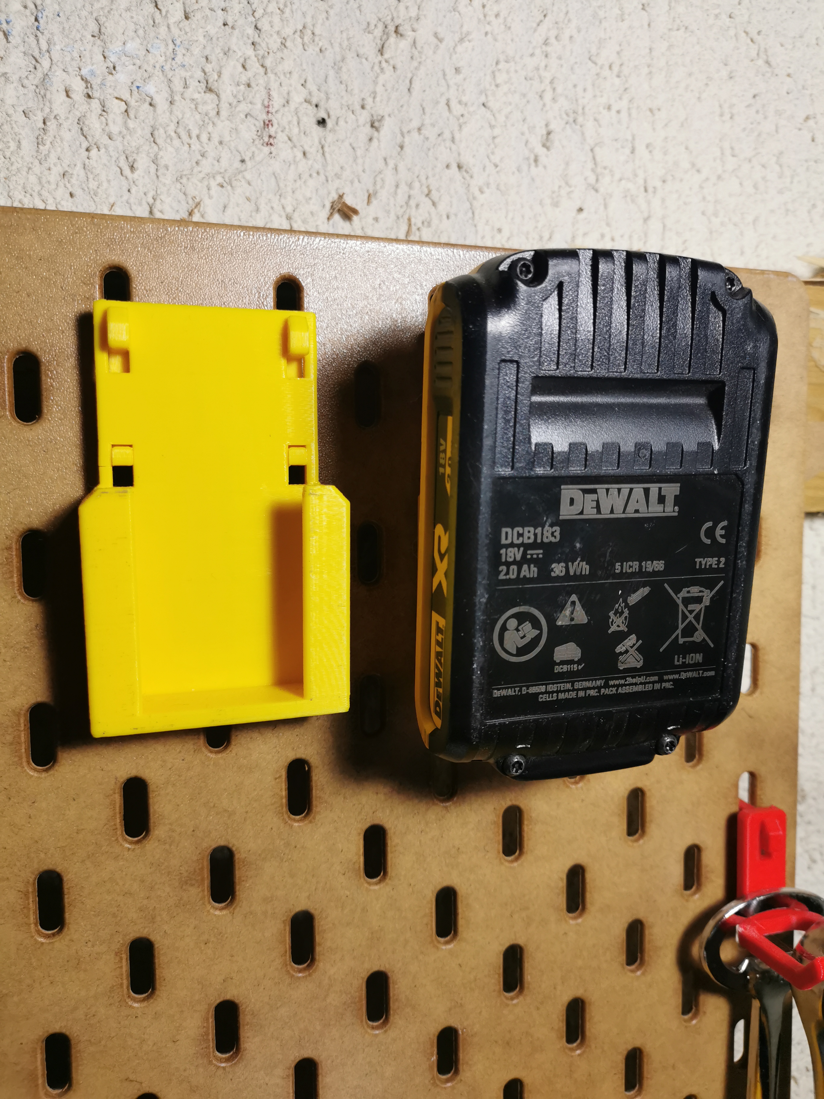 Dewalt Battery Holder for Skadis