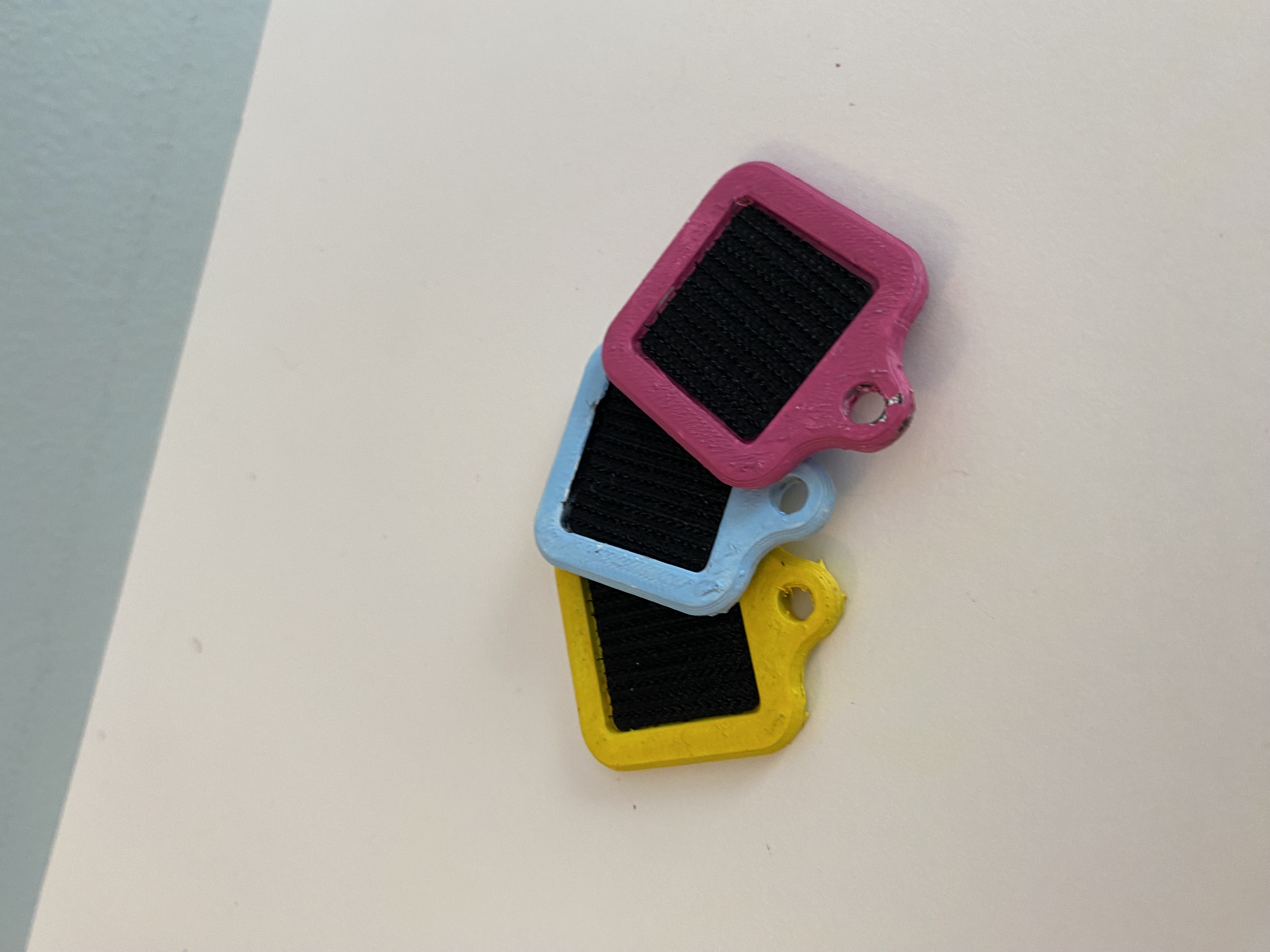 Velcro Keychain Tags by Chives Download free STL model