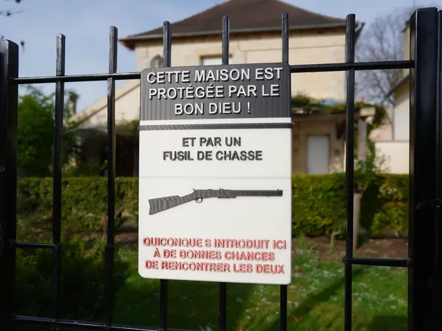 Panneau d’avertissement Maison protégée - chasse