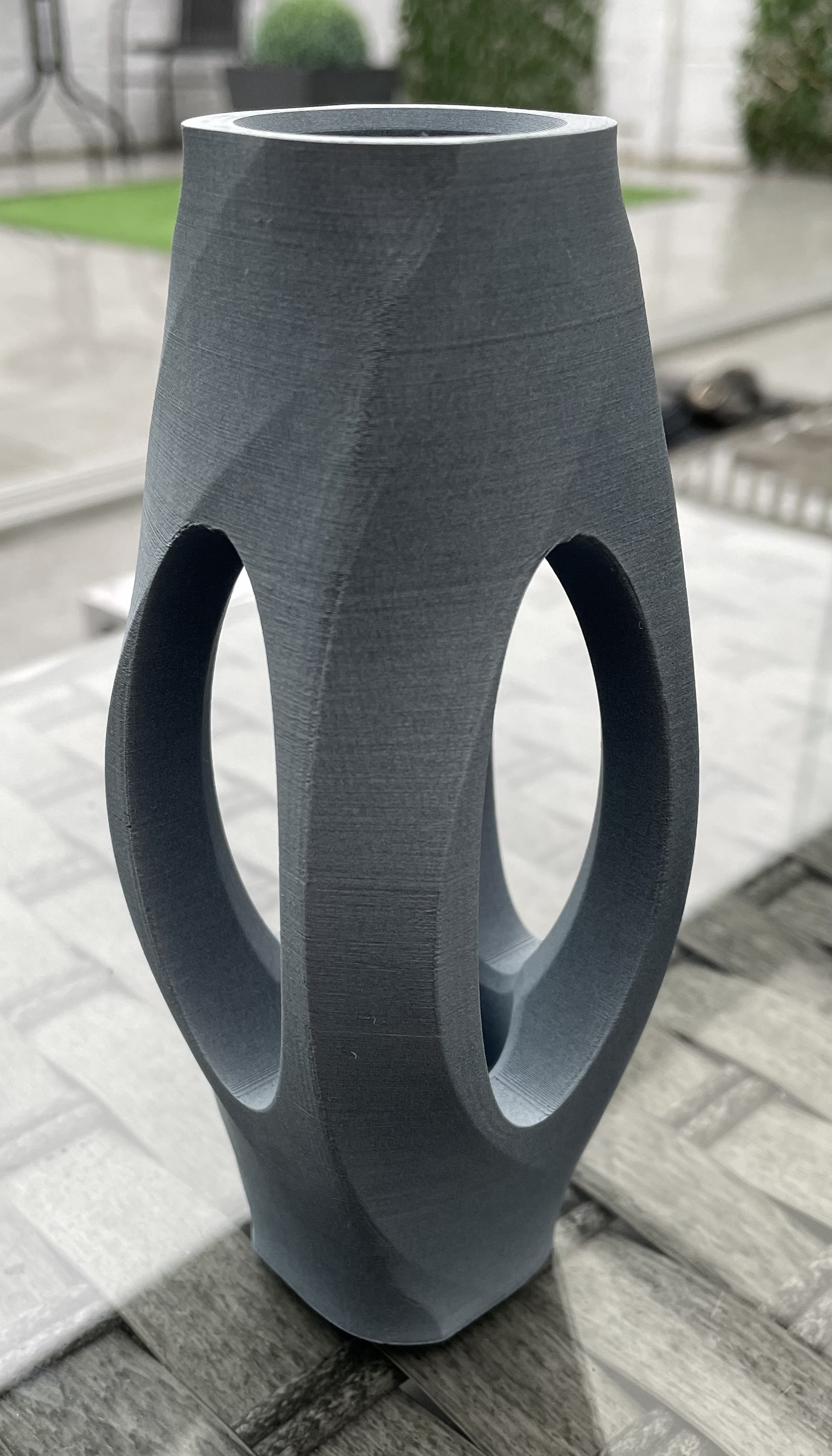 See-Through Plant Pot
