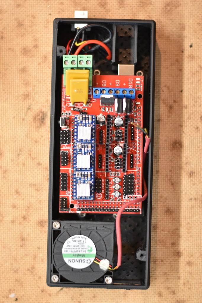 Miniatura 15 do modelo 3D RobotArm