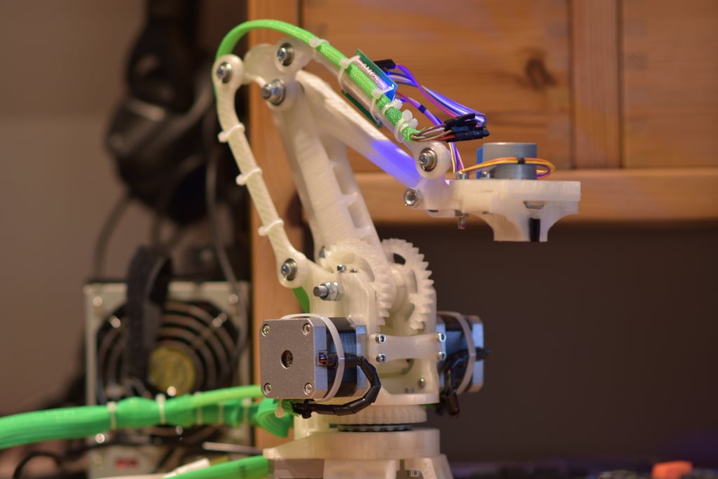 Miniatura 23 do modelo 3D RobotArm