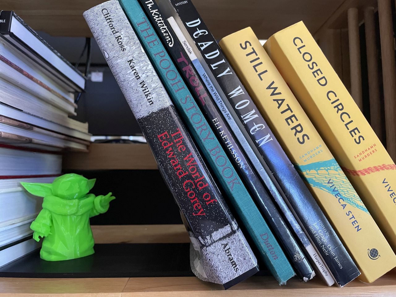 Counterbalanced Baby Yoda Bookend by Lone_Wave Download free STL