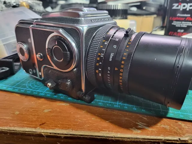 Hasselblad 500EL/M to manual convertor kit