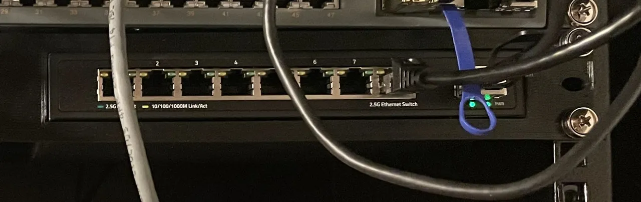 FINALLY! CHEAP 10GbE and 2.5GbE Switches for the Homelab or Office 