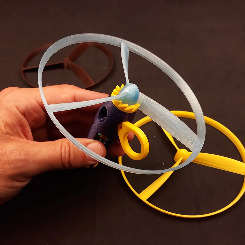 Flying propeller toy by rorys3D | Download free STL model | Printables.com