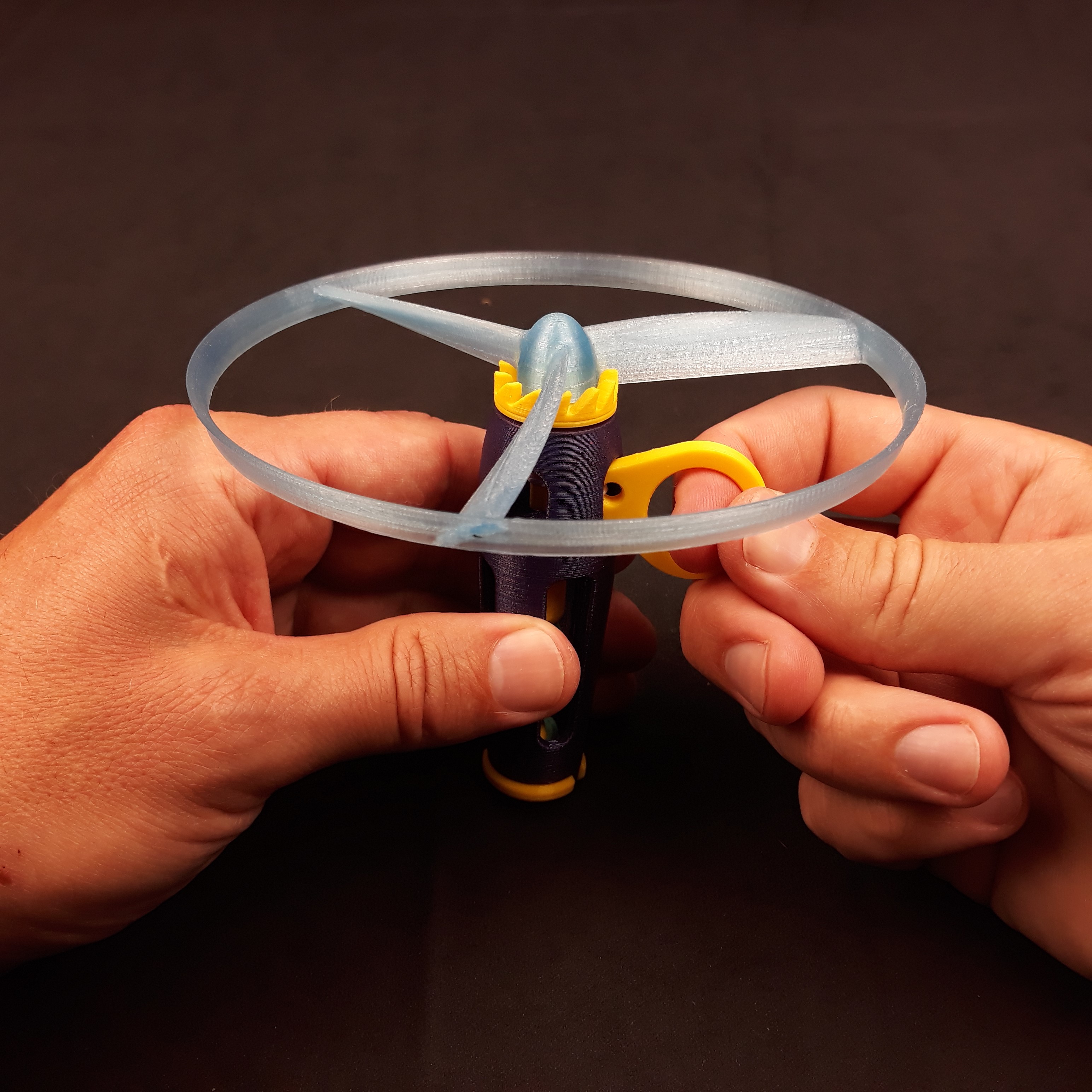 Flying propeller toy by rorys3D | Printables Store