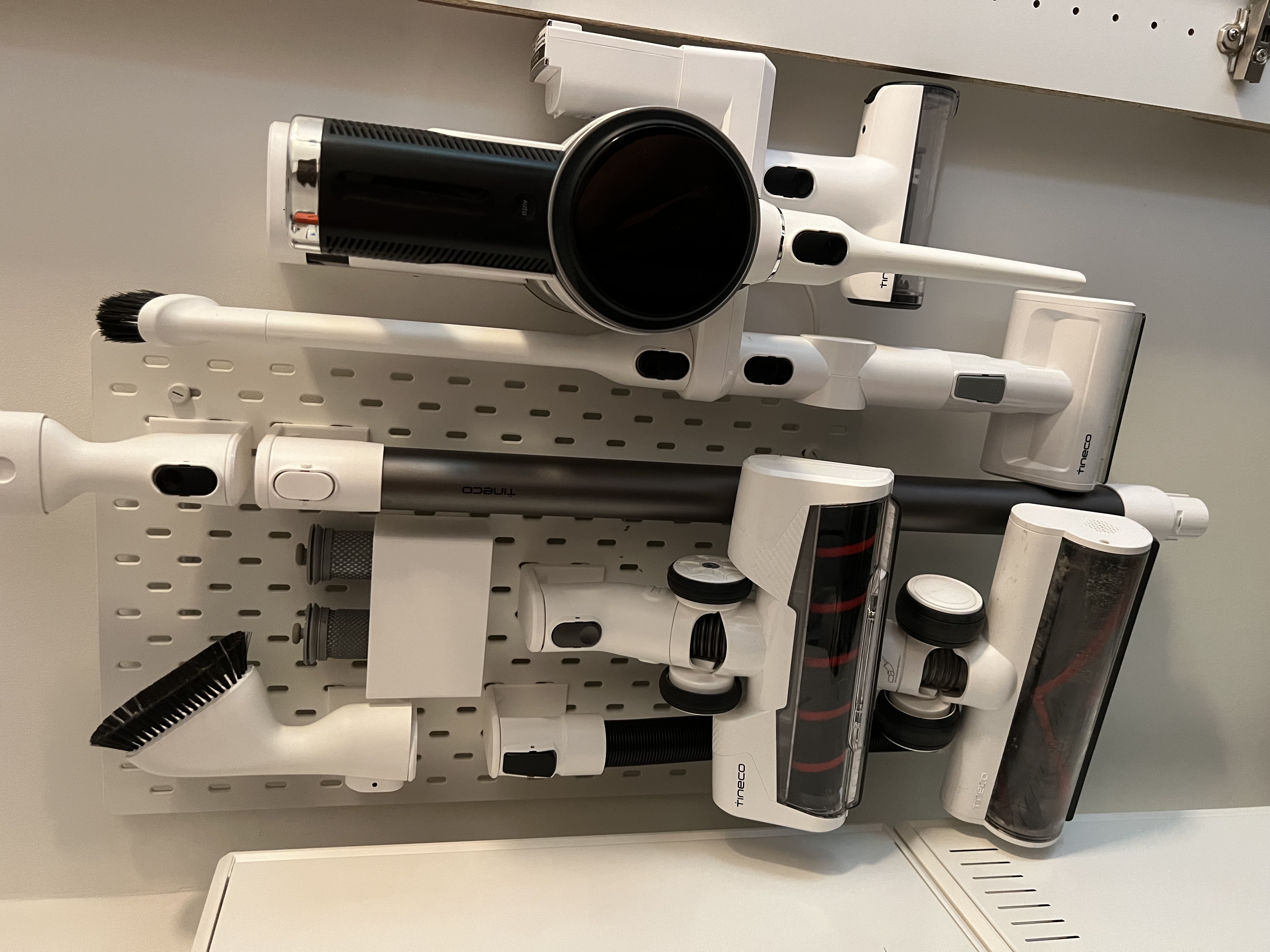 Tineco Vacuum Accessories Mount/Holder for IKEA SKÅDIS (Skadis)