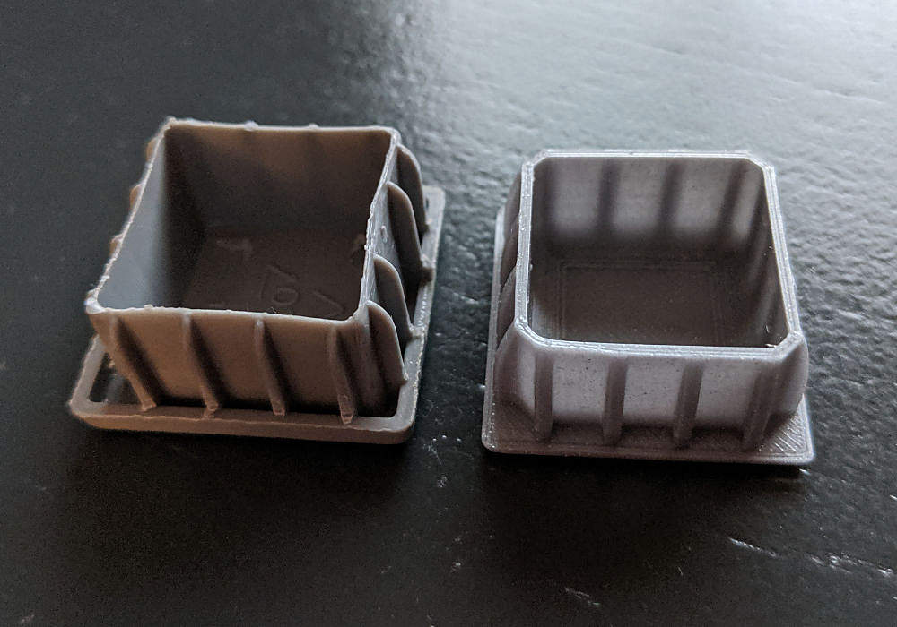 Miniatura 2 do modelo 3D IKEA Galant desk plug