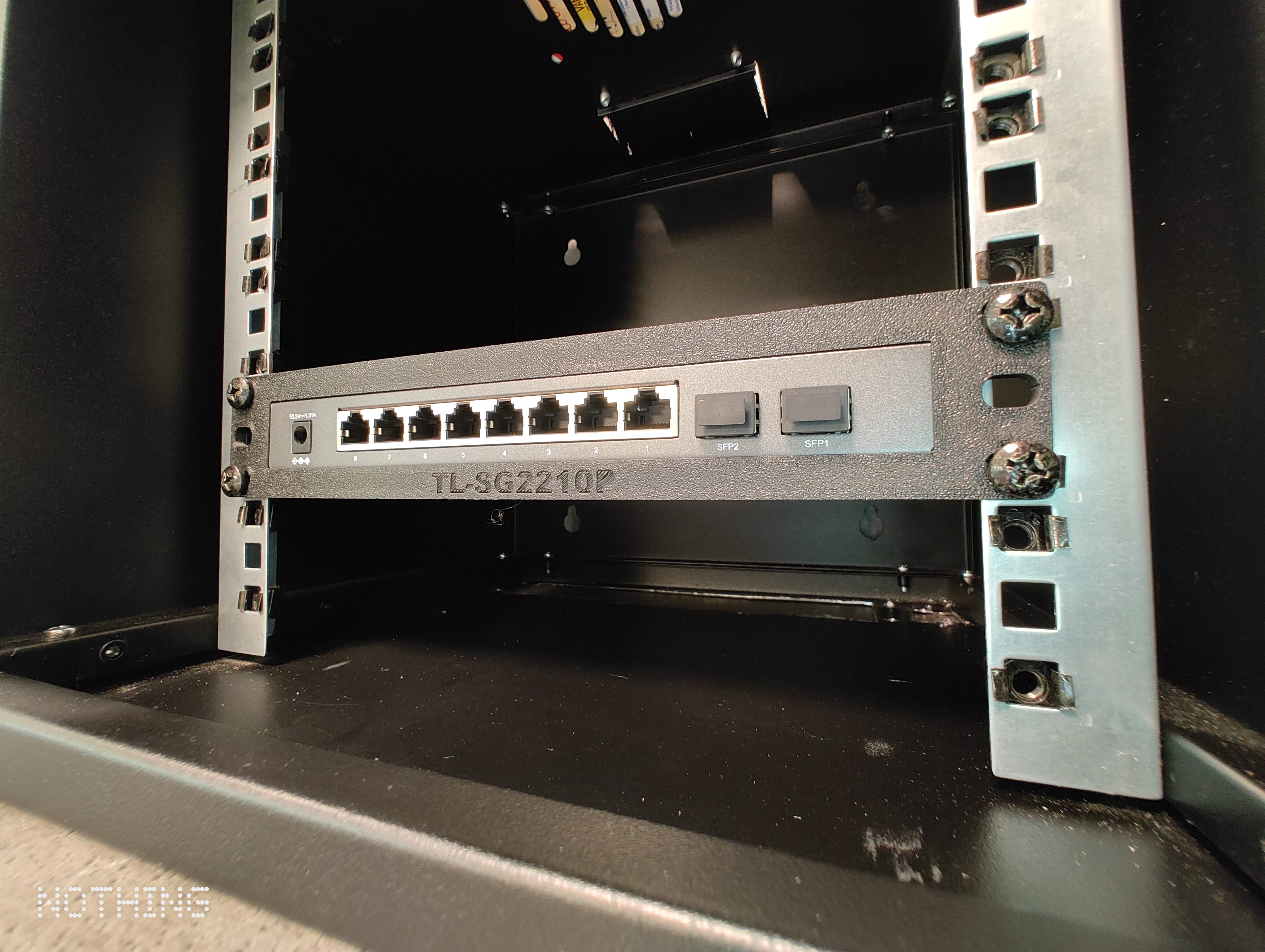 10" Rack mount for TP-Link TL-SG2210P Switch (Omada)