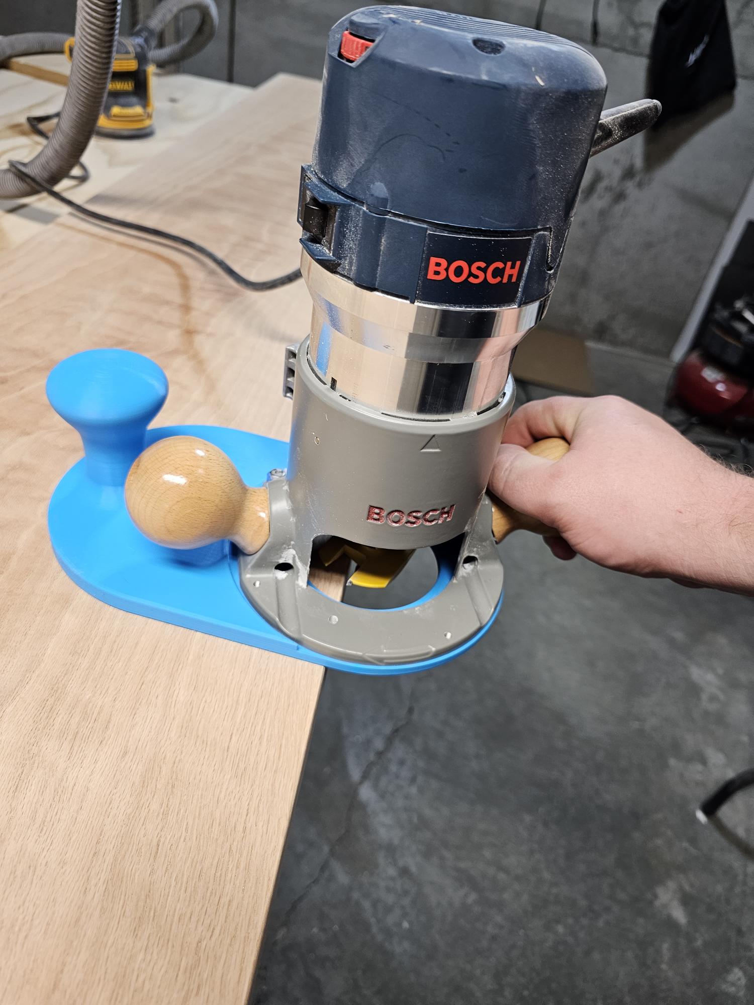 Extended Bosch 1617 Fixed Base Plate for larger bits by Aaron Wood