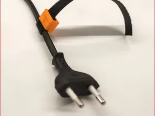 Attache cable