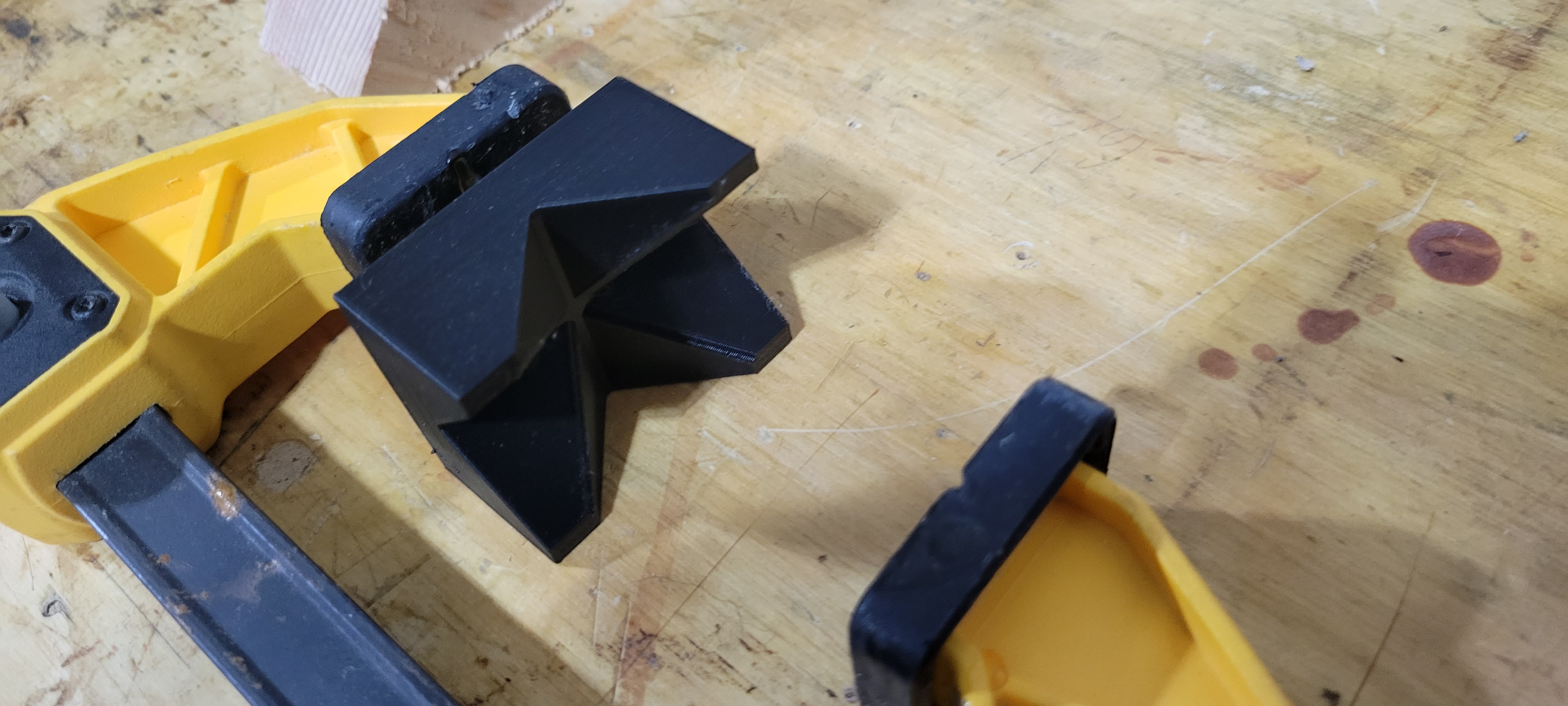 Dewalt 45 degree trigger clamp jaw pads by JonLo Download free STL