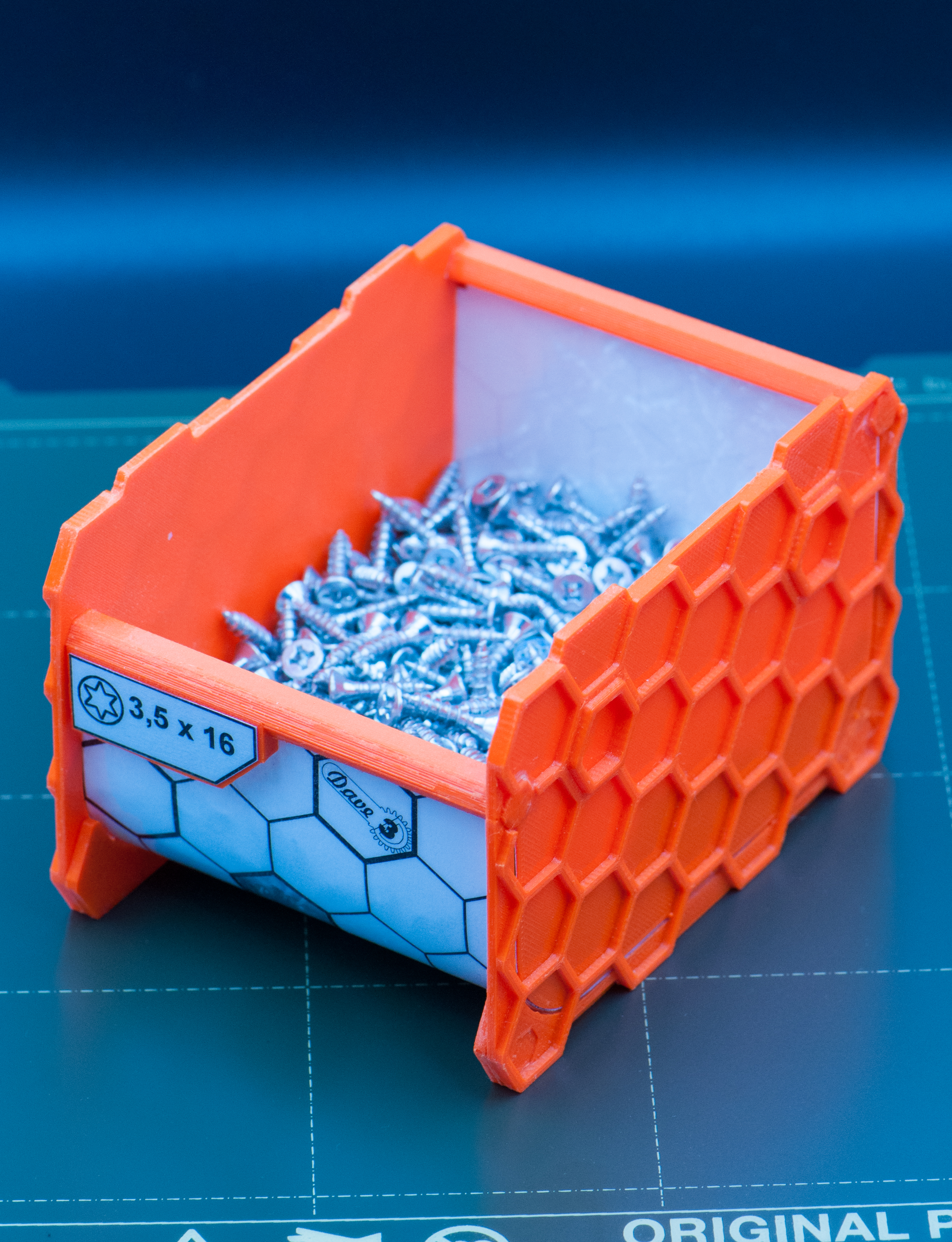 screw box