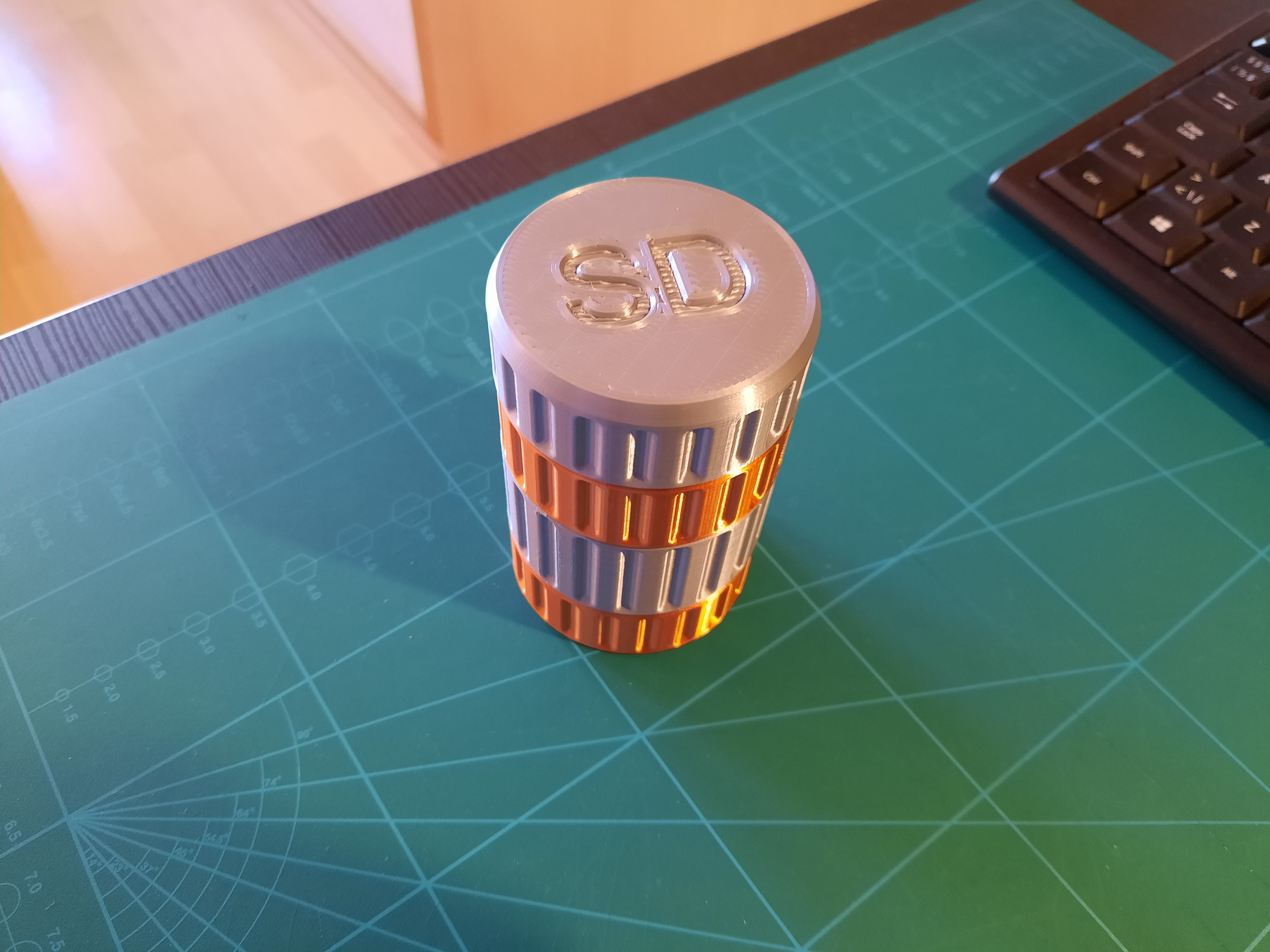 Miniatura 7 do modelo 3D SD Storage - Multiple Layer - SD, Mini & Micro