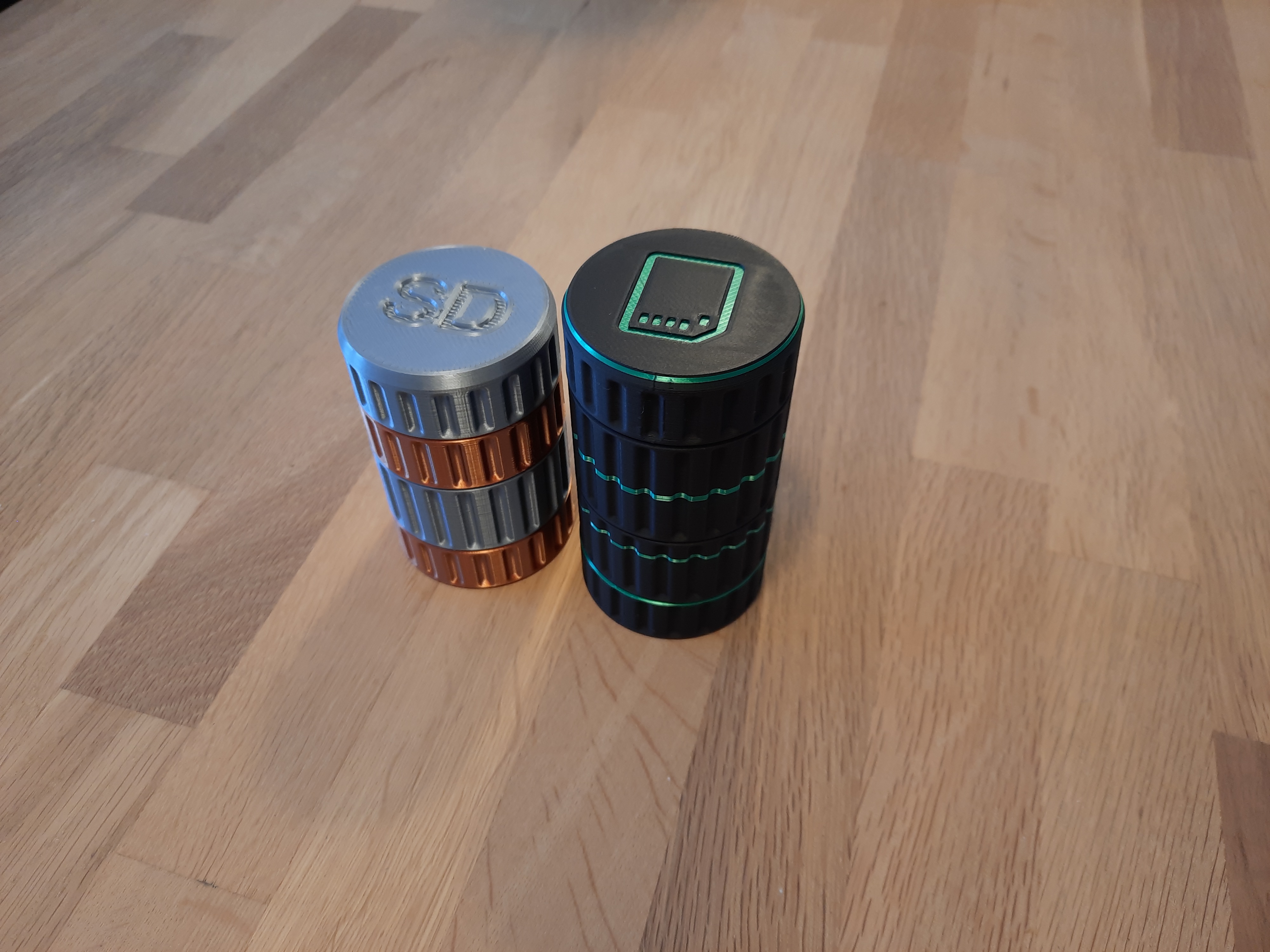 Miniatura 2 do modelo 3D SD Storage - Multiple Layer - SD, Mini & Micro