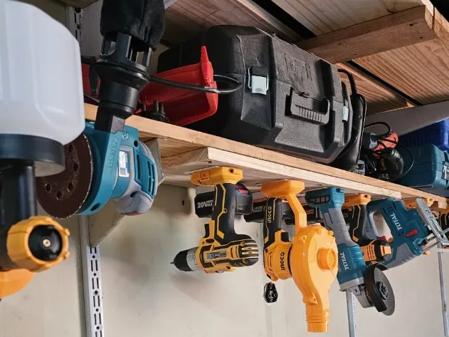 Ingco Total Battery Machine Mount