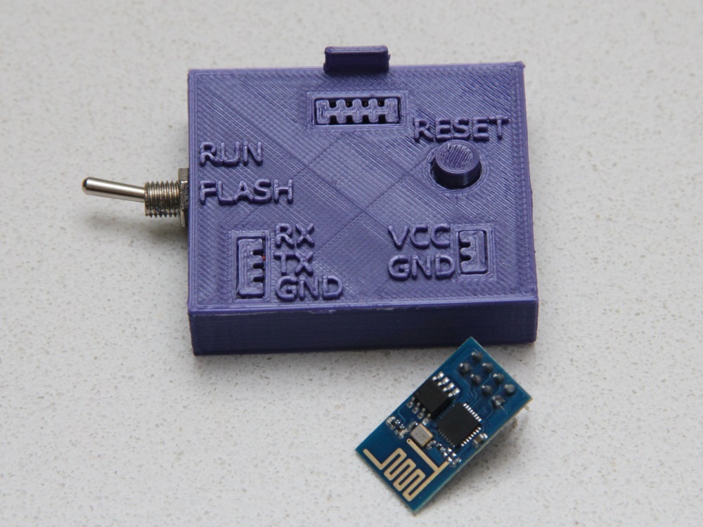 Miniatura 3 do modelo 3D ESP 01 Programming Cradle