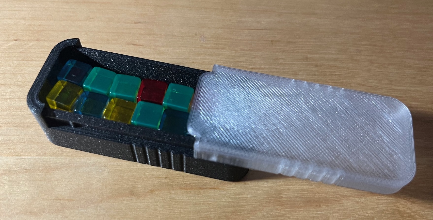 Slide Box for Quantum Board Game Cubes