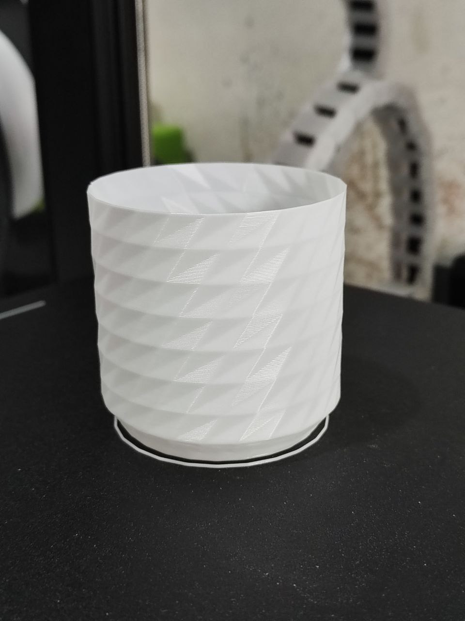 Miniatura 2 do modelo 3D Multifaced Pot (Vase Mode)