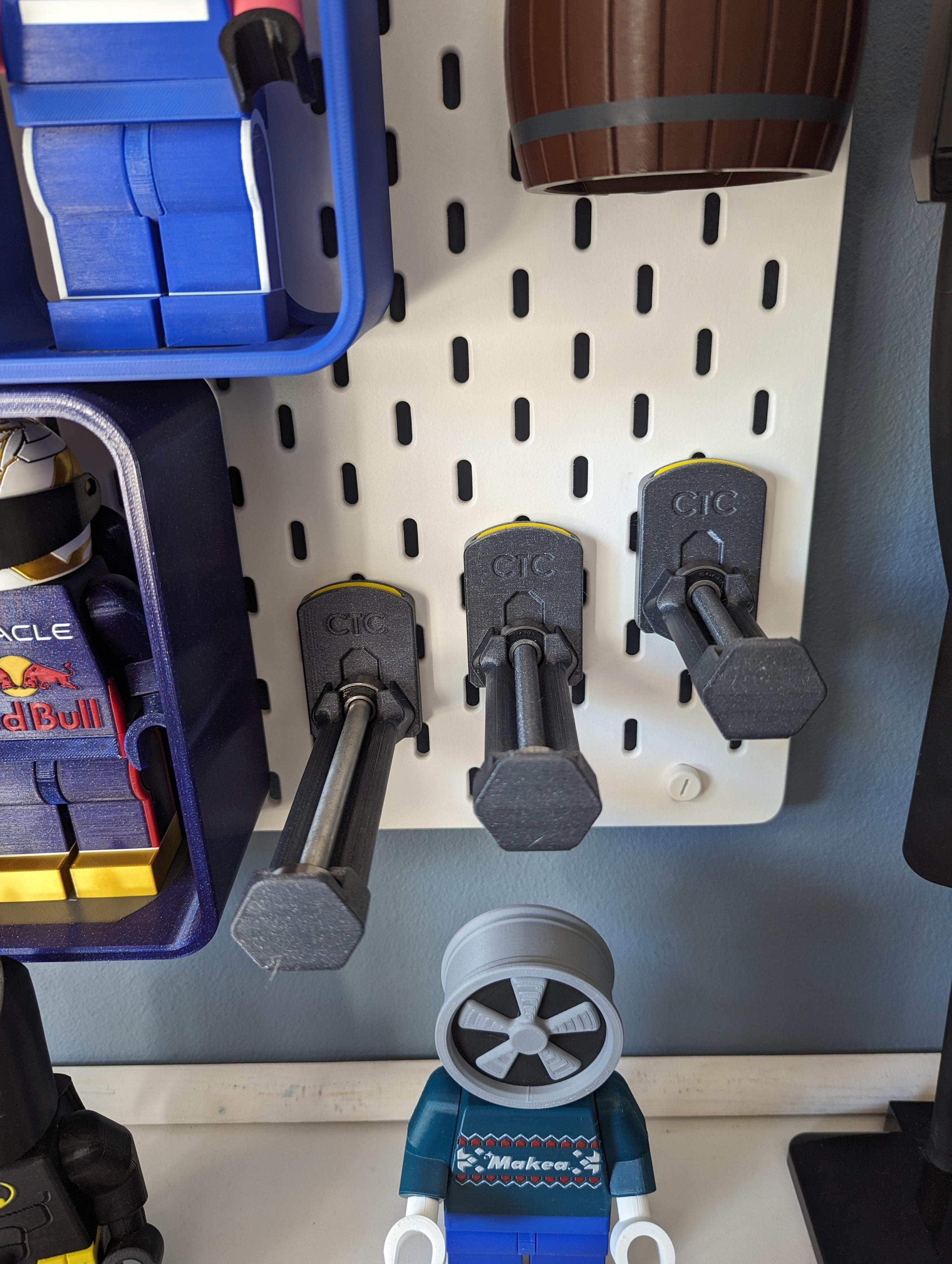 Universal/Skadis spool holder V2