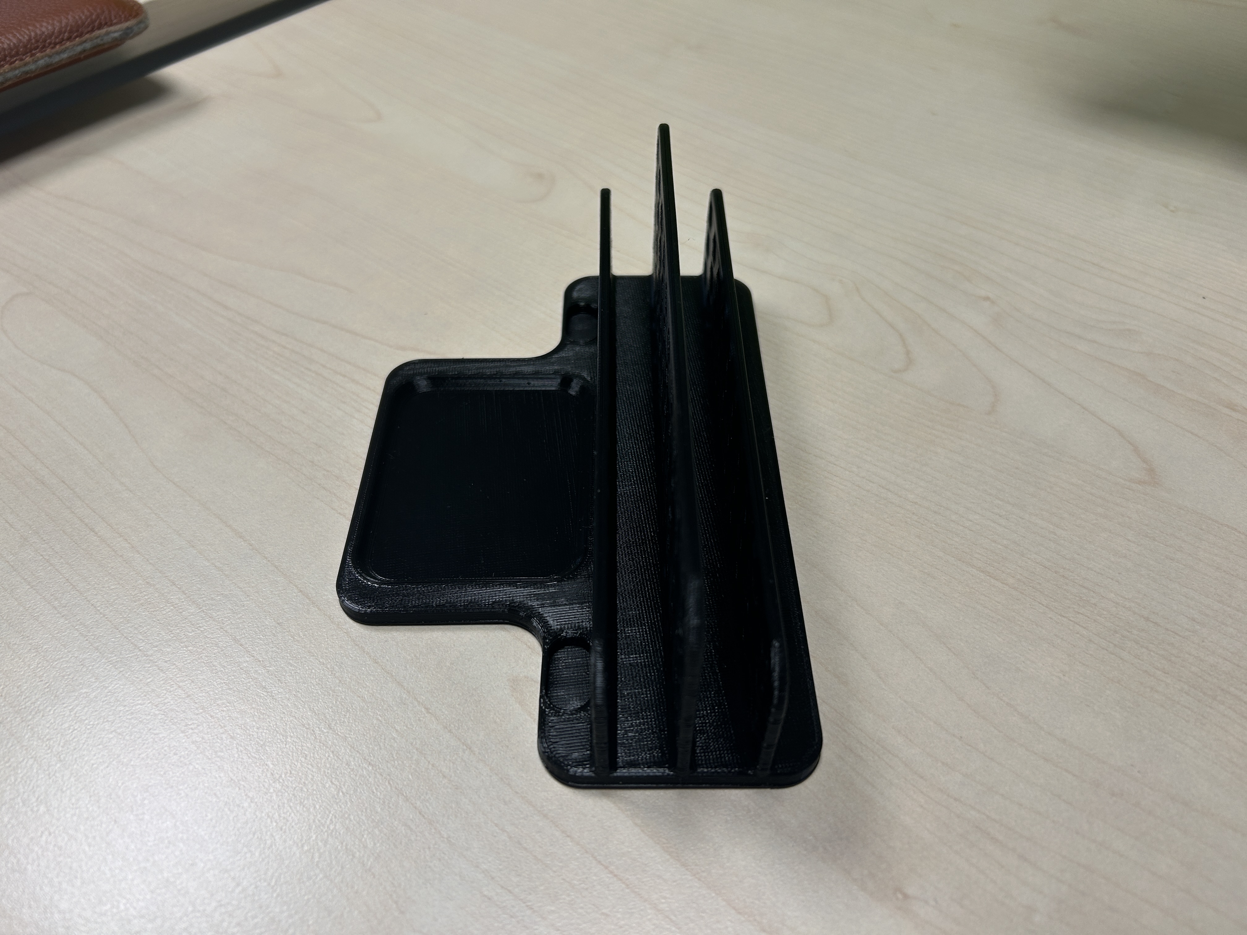 MacBook, iPad, Airpods stand