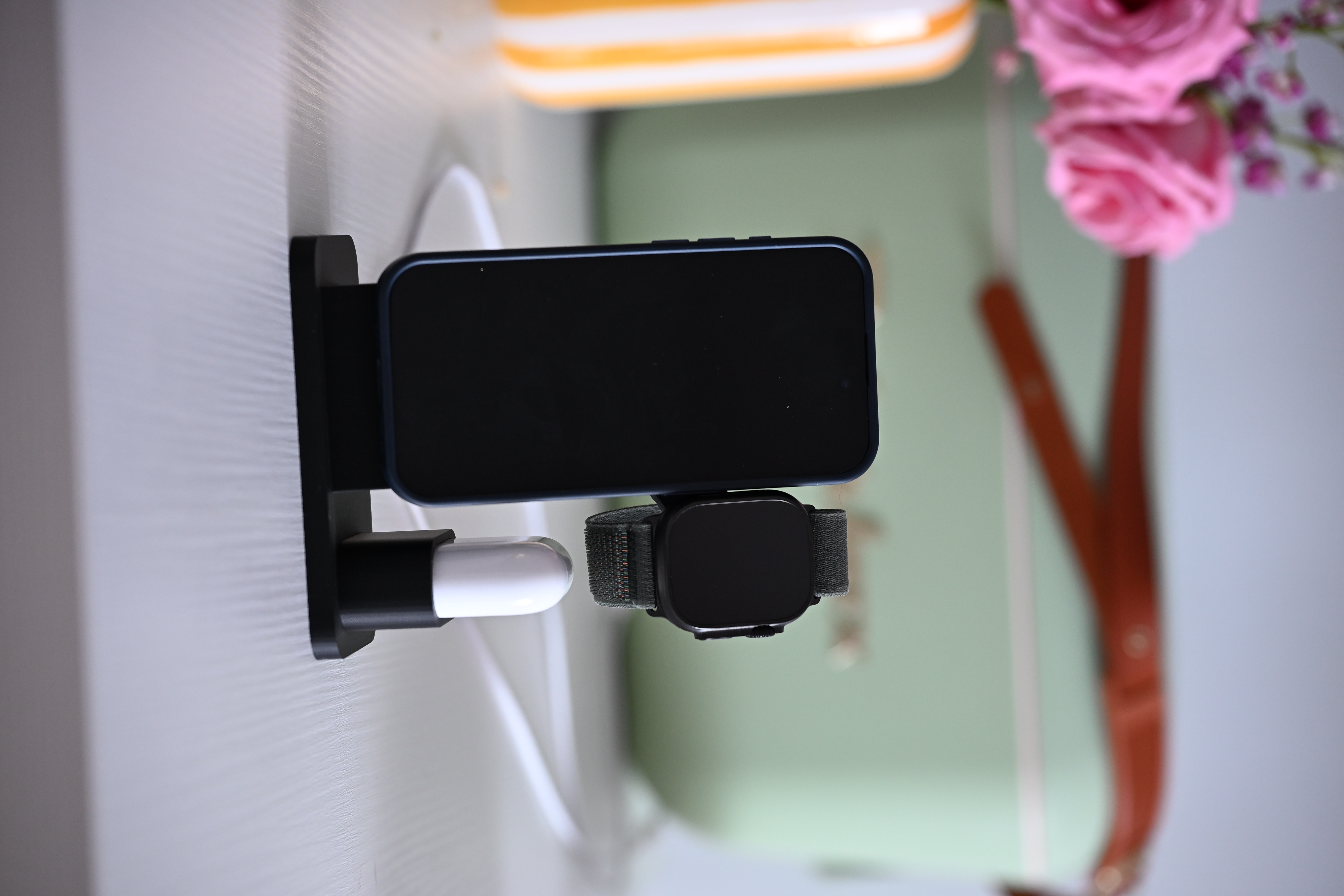 3in1 Apple Stand / Charger