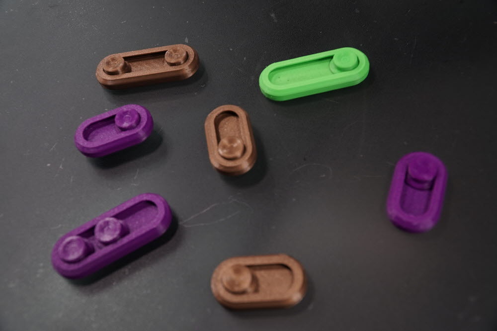 magnetic fidget toy