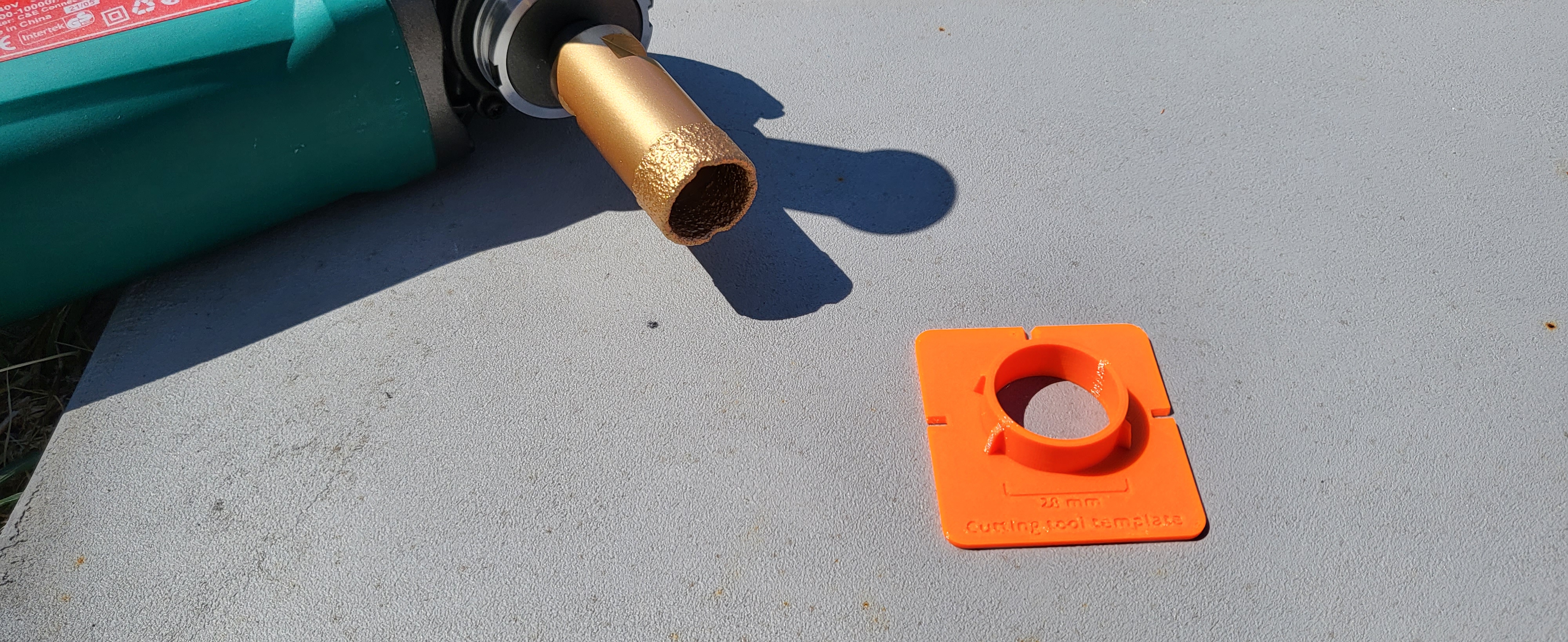 Miniatura 2 do modelo 3D Parametric hole drilling tool template