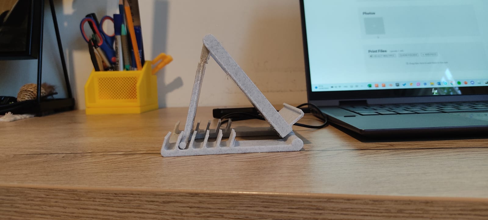 Ajustable Phone Stand — miniatura 3