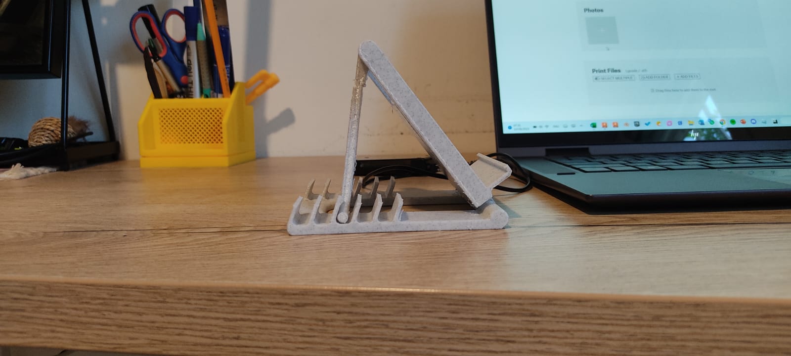 Ajustable Phone Stand — miniatura 4