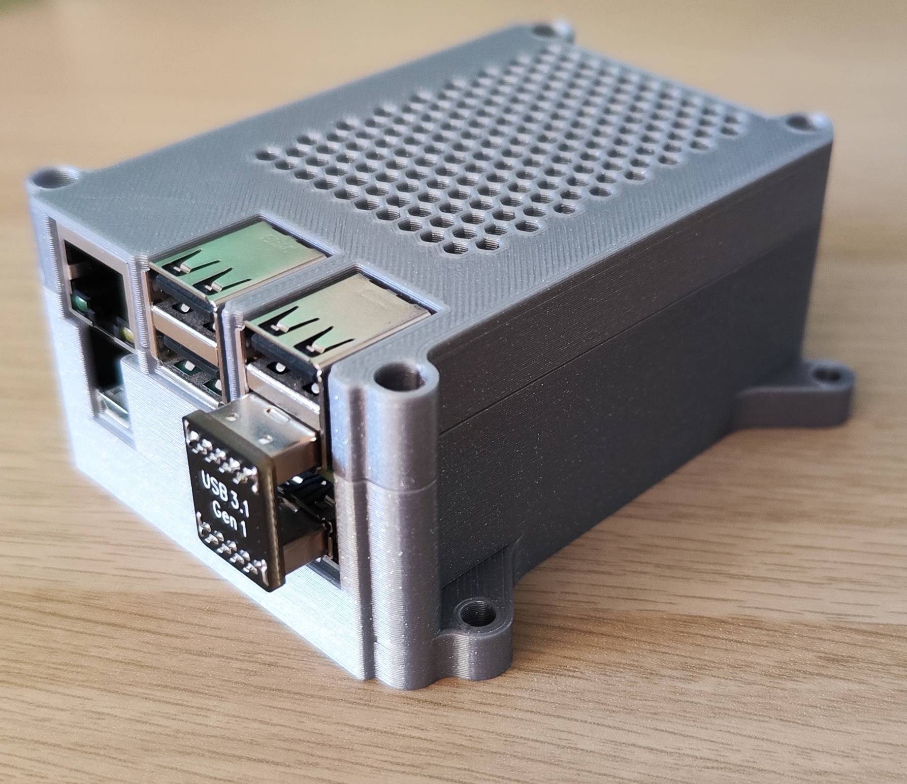Enclosure for RPI3B+ with X850 V3.1 SSD