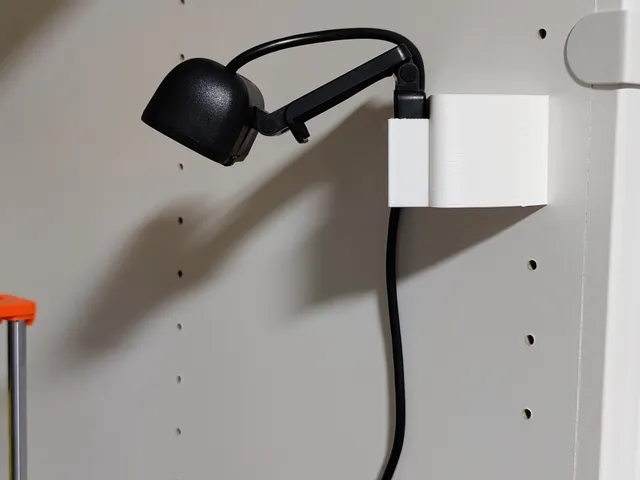 PLATSA x webcam wall mount