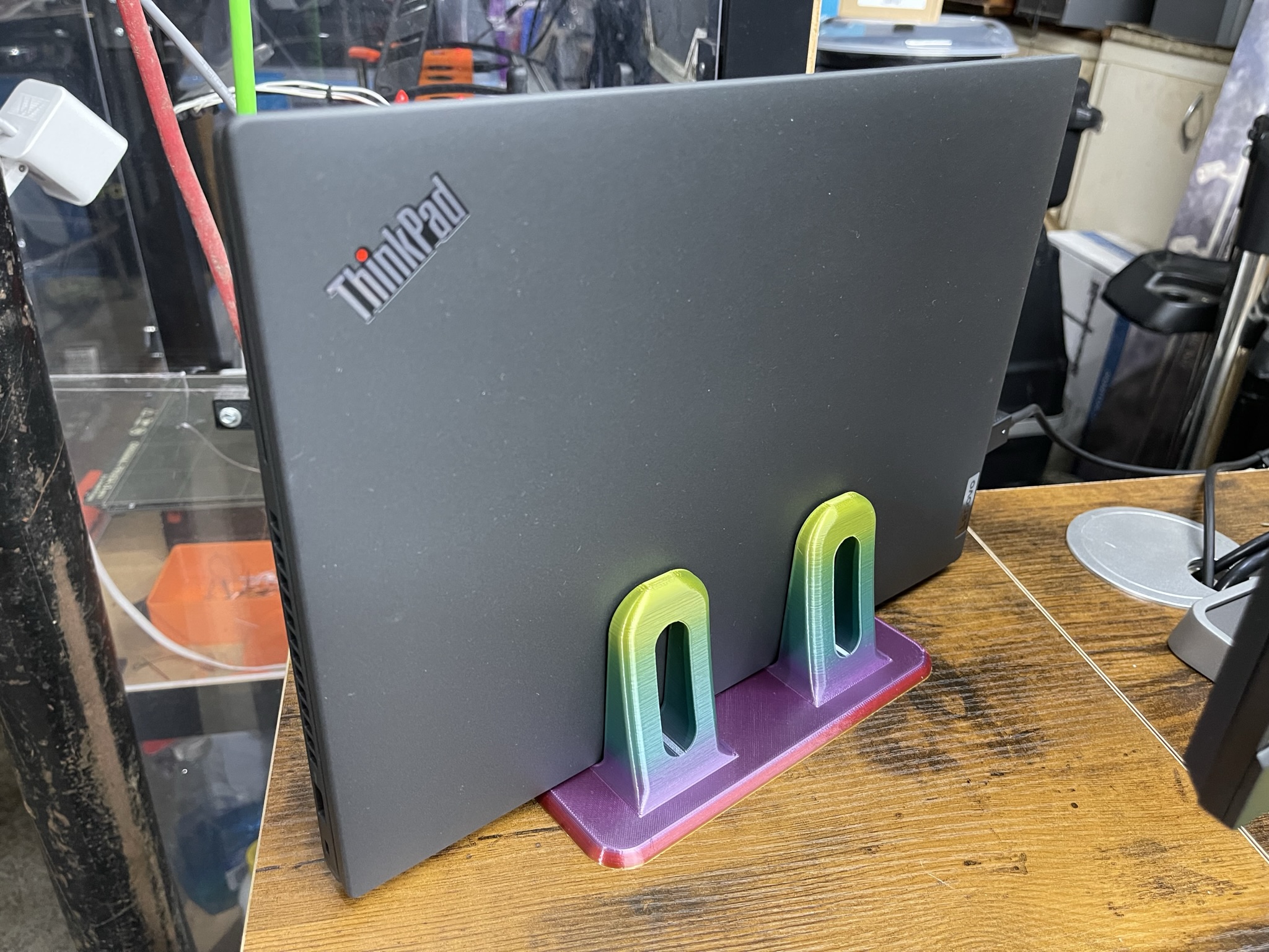 Lenovo P14S Laptop Vertical Stand