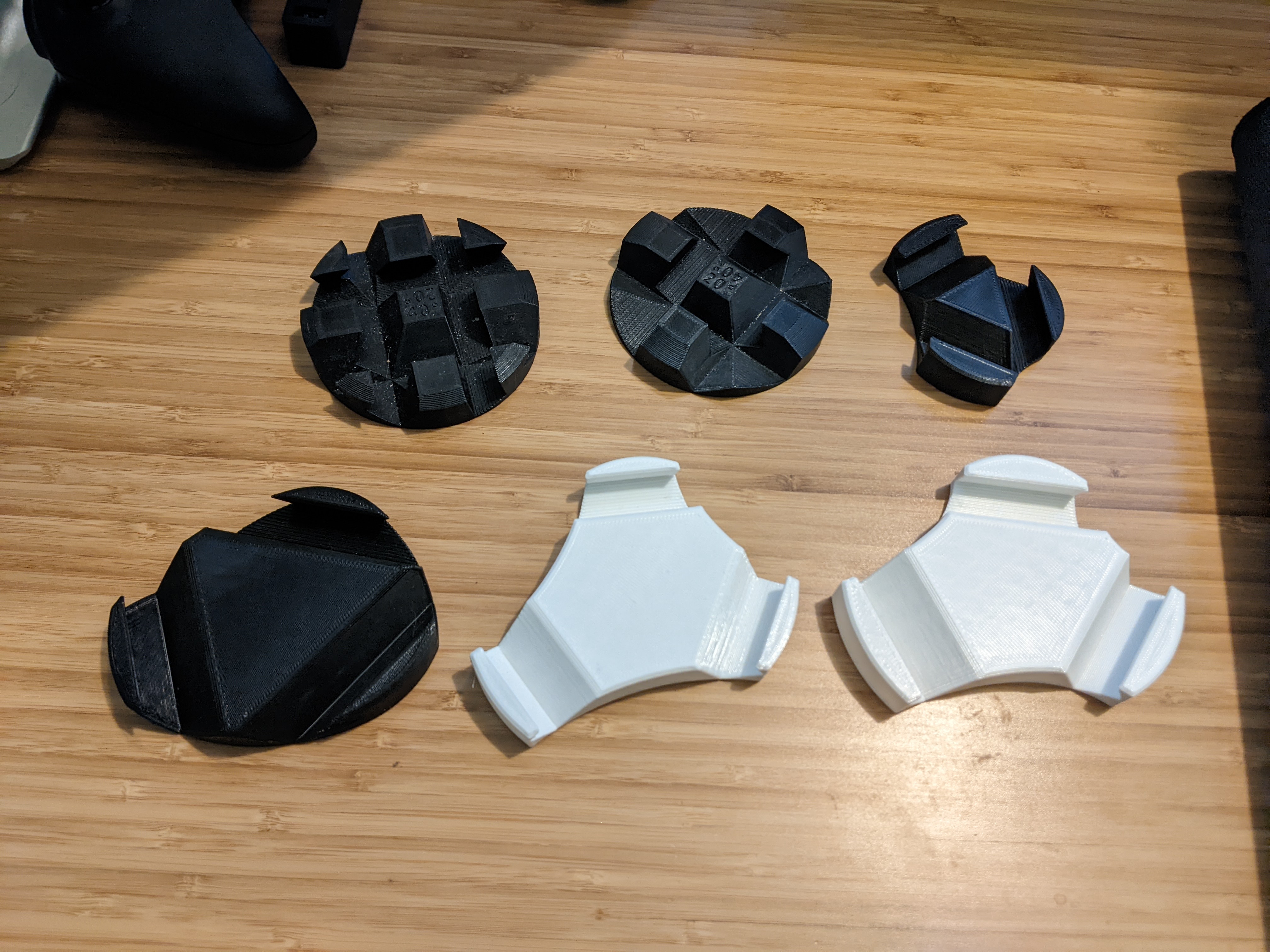Miniatura 5 do modelo 3D Parametric Device Stand