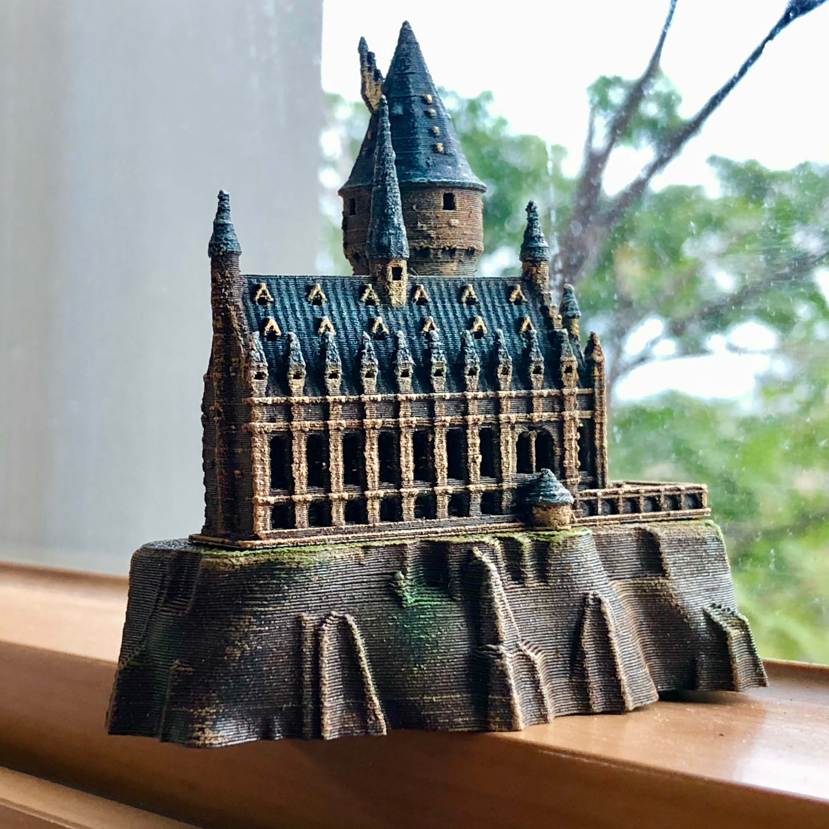 STL file Harry Potter lamp Hogwarts 🔦・3D printable model to