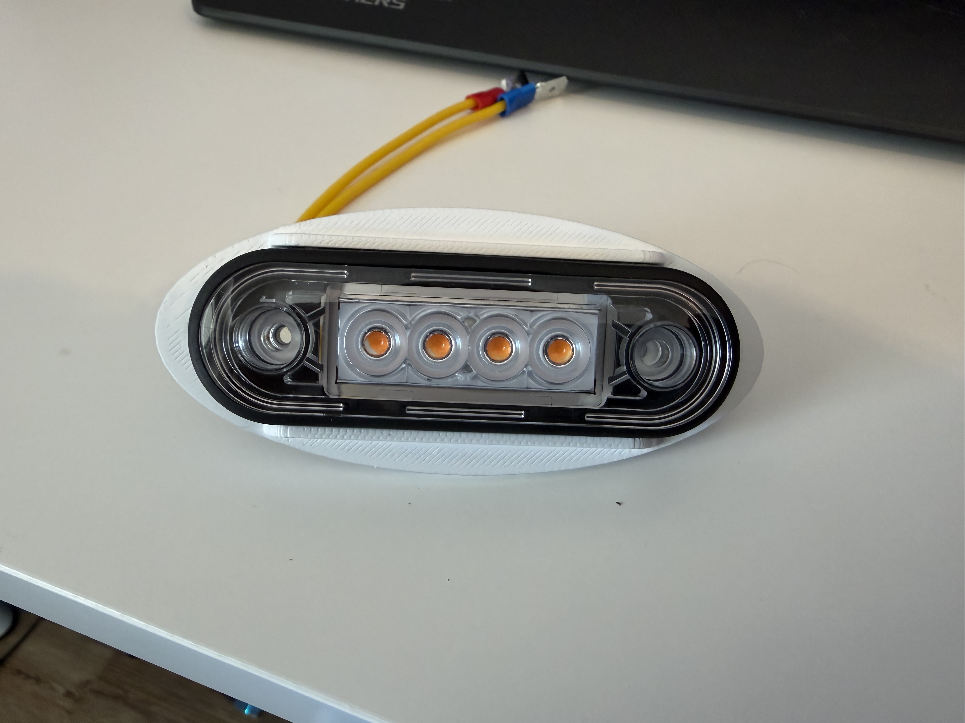 HELLA 2PG Positionsleuchte / Umrissleuchte Adapter LED