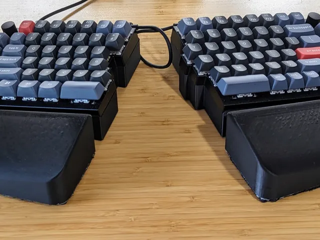 Tented wrist rests