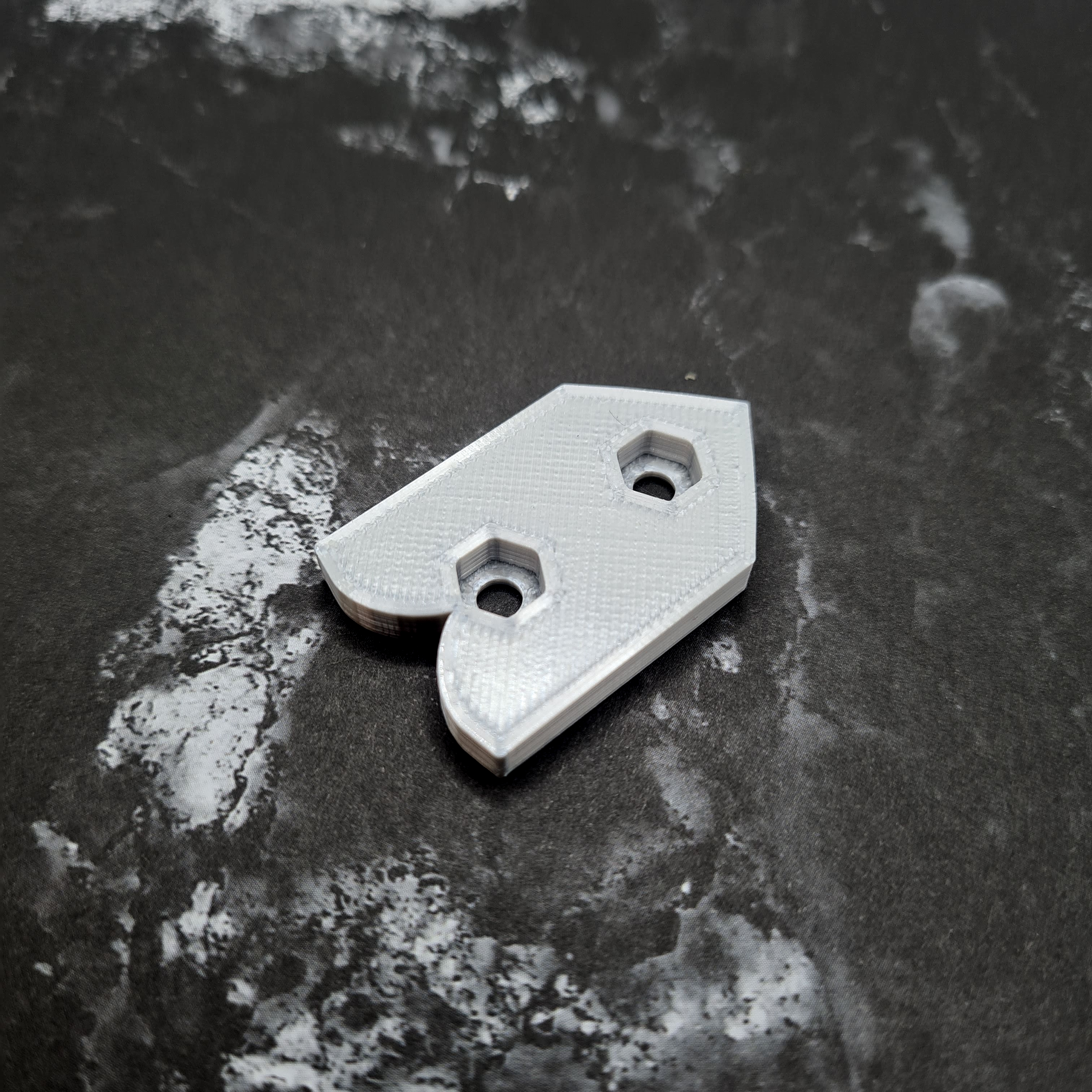 Tsurikawa Heart Strap Lock Bottom (no snap button) - JCreateNZ