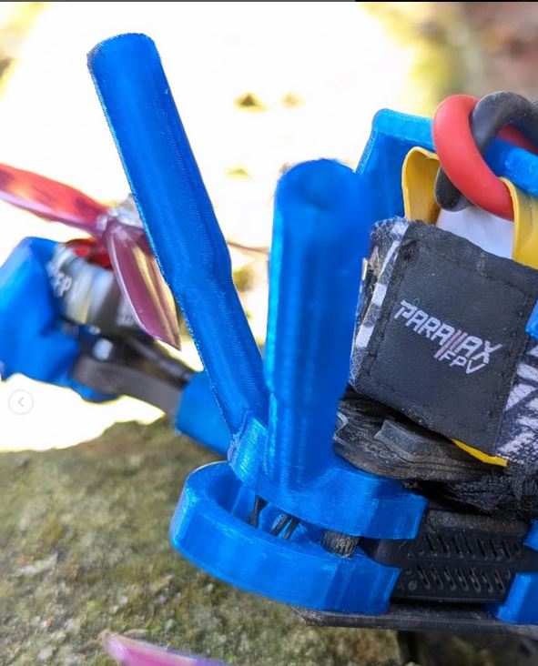 Support antennes linéaires Valkyrie Parallax