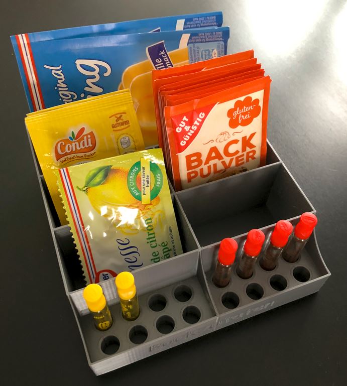Backzutatenaufbewahrung (Organizer for baking powders)
